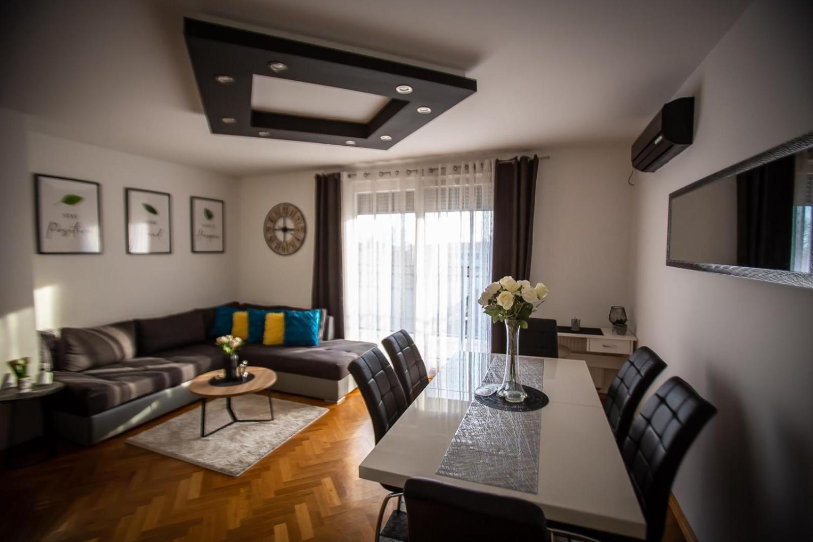 Apartman Elly Slavonski Brod Extérieur photo